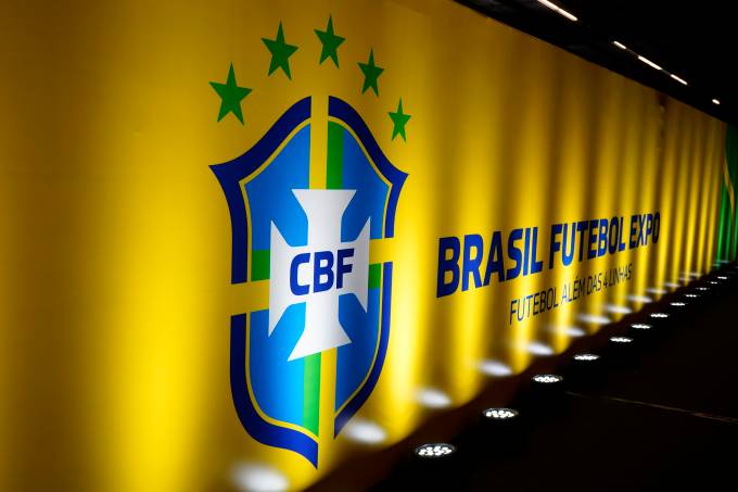 Liga, clubes e CBF 